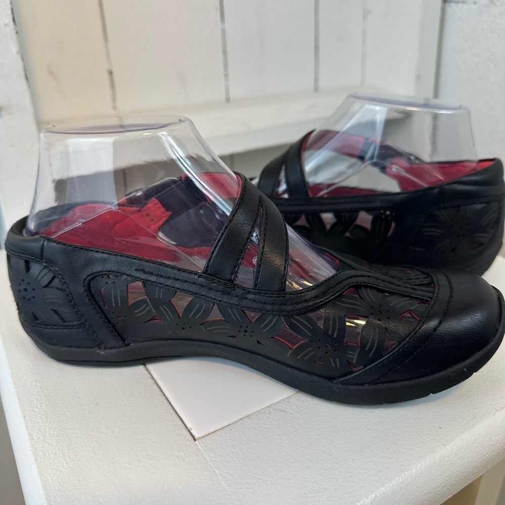 Baretraps Sandals Sneakers Shoes Women’s size 6.5 Farra Baretraos Black Velcro - Picture 7 of 13